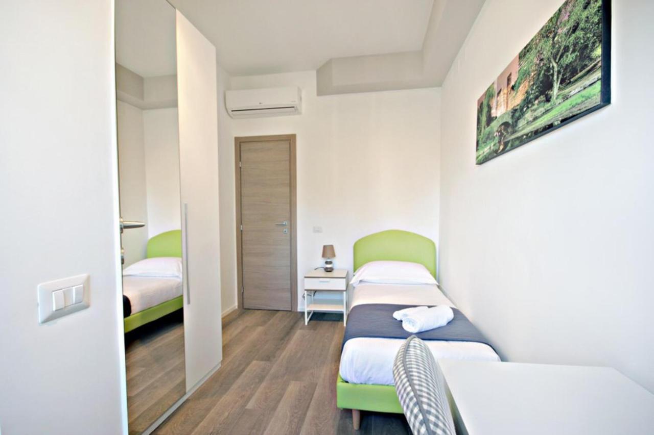 Penthouse And Eagle Eye Attic Combo Appartamento *